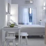 Gaia Lux 4* Pachaina